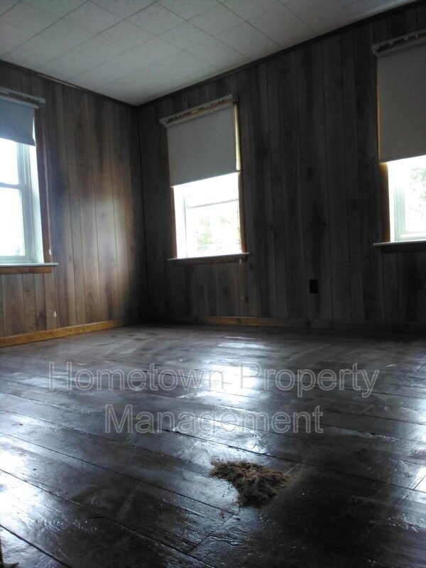 Discover your new home in the picturesque setting of Dalmatia, PA! property image